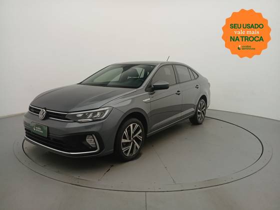 VOLKSWAGEN VIRTUS 1.0 200 TSI HIGHLINE AUTOMÁTICO